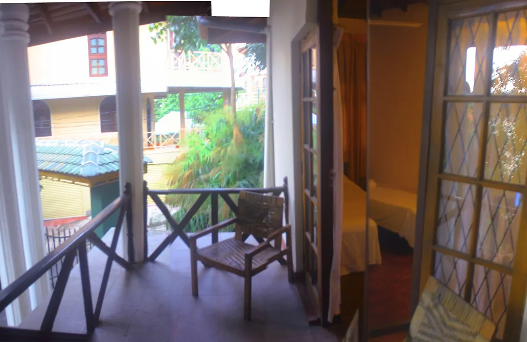 Tree Breeze Inn-1