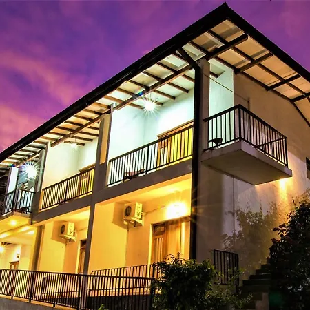 Jack Tree Lodge-2