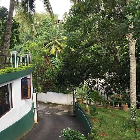 Villa Nuova Kandy-3