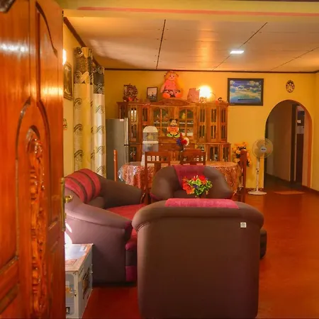 Lak Sewana Home Stay-2